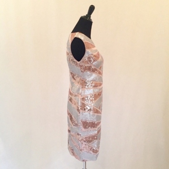 Vince Camuto Split Sequin Blush Sheath Dress - Picture 3 of 8